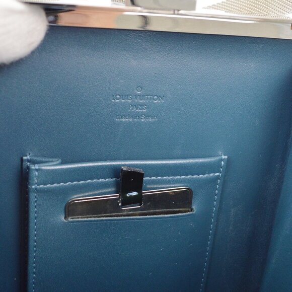 Louis Vuitton Green Damier Vernis Ange GM Handbag - Picture 8 of 8